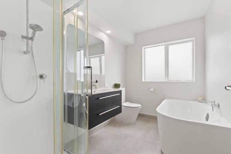 Photo of property in 28c Opaheke Road, Papakura, 2110