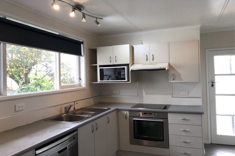 Photo of property in 5 Mccracken Road, Mount Wellington, Auckland, 1060