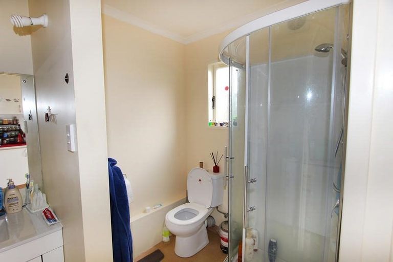 Photo of property in 93 Queen Street, North Dunedin, Dunedin, 9016