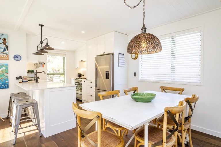 Photo of property in 43 Mcdonnell Road, Arrowtown, 9302