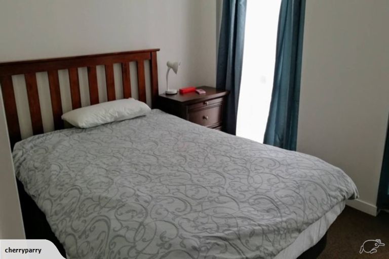 Photo of property in Terrace Heights Apartments, 10c/163 The Terrace, Wellington Central, Wellington, 6011