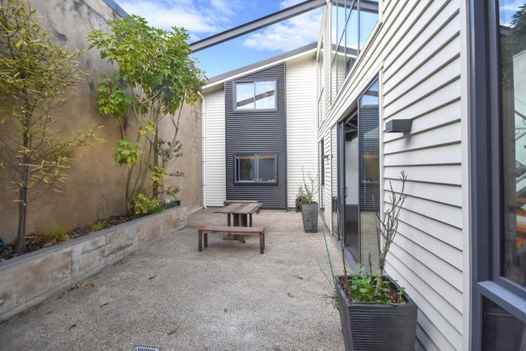 Photo of property in 203 Leith Street, North Dunedin, Dunedin, 9016