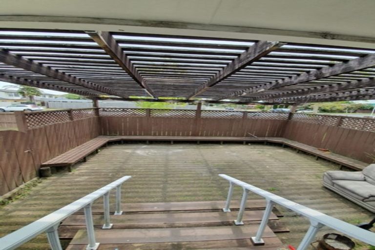 Photo of property in 326 Bucklands Beach Road, Bucklands Beach, Auckland, 2012