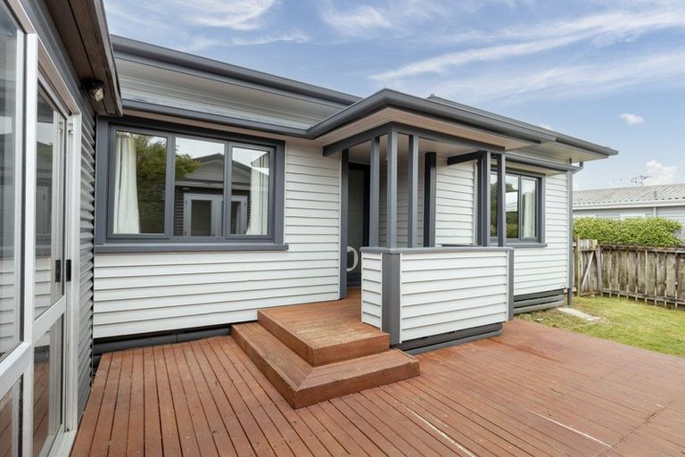 Photo of property in 68d Millers Road, Brookfield, Tauranga, 3110