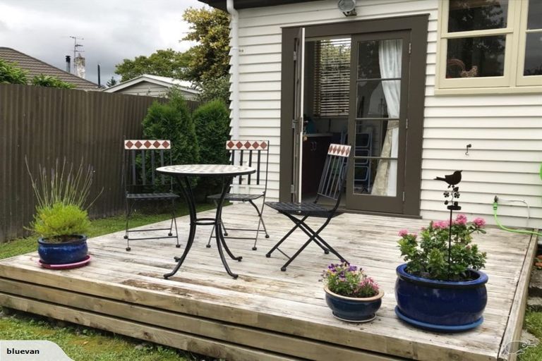 Photo of property in 12 Hosking Place, Masterton, 5810