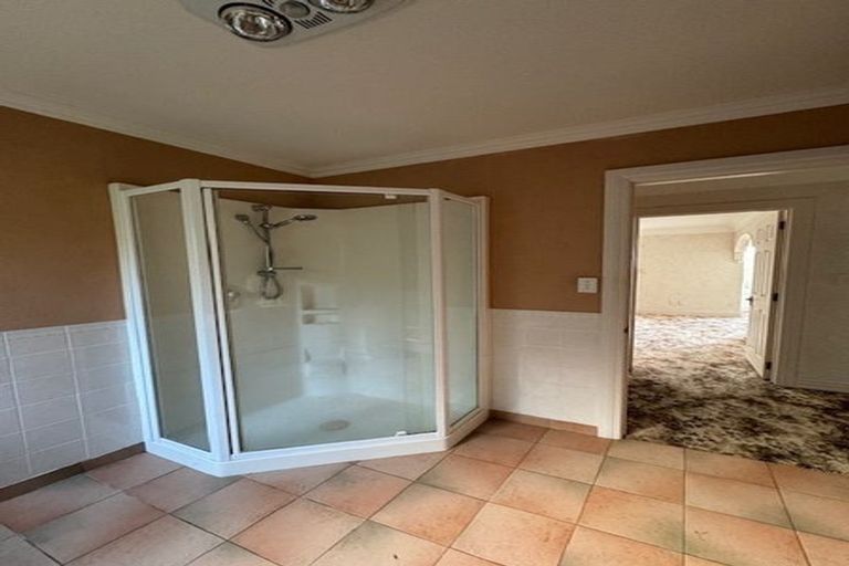 Photo of property in 26 Awhiorangi Promenade, Swanson, Auckland, 0816