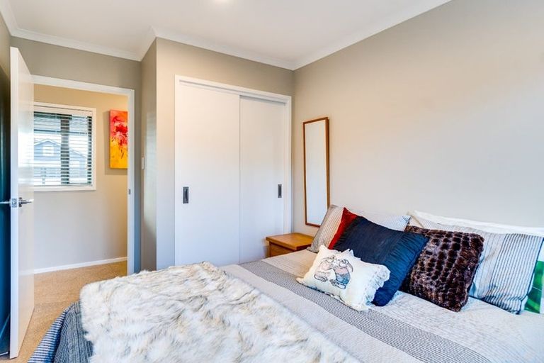 Photo of property in 2 Benmore Place, Poraiti, Napier, 4112