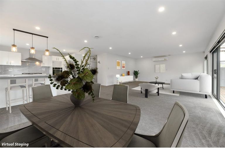 Photo of property in 18b Riverpark Crescent, Henderson, Auckland, 0610