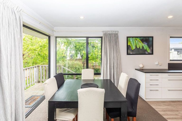 Photo of property in 402 Ilam Road, Bryndwr, Christchurch, 8053