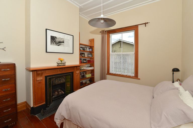 Photo of property in 6 Shortland Street, Regent, Whangarei, 0112