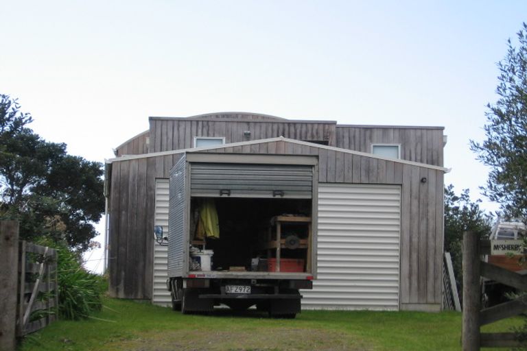 Photo of property in 120 Mangakahia Drive, Whangapoua, Coromandel, 3582