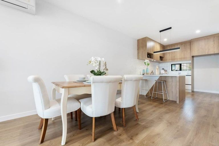 Photo of property in 7 Arura Place, Massey, Auckland, 0614