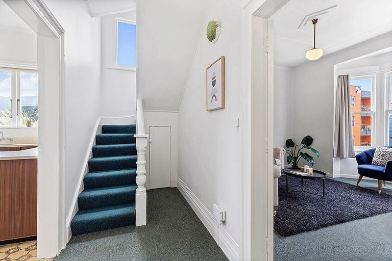 Photo of property in 30 Drummond Street, Mount Cook, Wellington, 6021