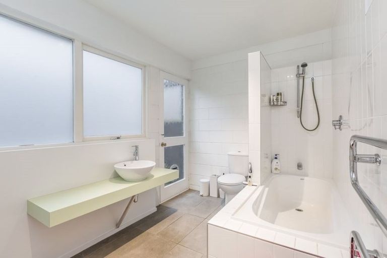 Photo of property in 2/14 Rangitira Avenue, Takapuna, Auckland, 0622