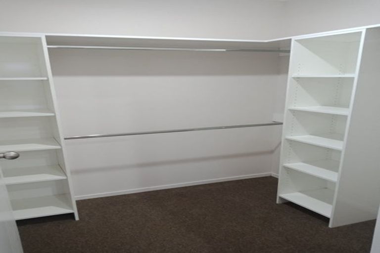 Photo of property in 21 Black Beech Crescent, Takanini, 2110