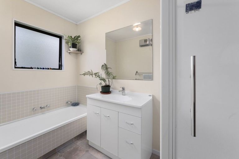 Photo of property in 55 Waterford Road, Fitzroy, Hamilton, 3206