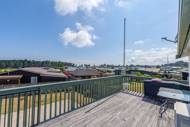 Photo of property in 55 Parekaawa Drive, Motuoapa, 3382