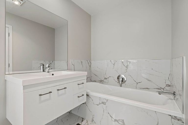 Photo of property in 29c Duke Street, Papakura, 2110