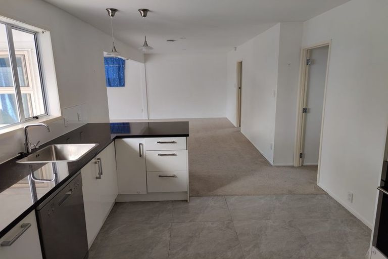 Photo of property in 68 Willis Road, Papakura, 2110