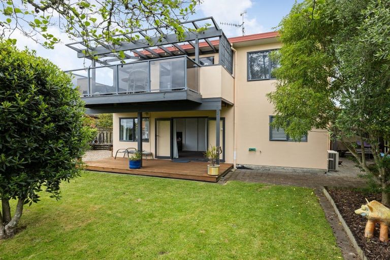 Photo of property in 14 Rimmington Drive, Hamilton Lake, Hamilton, 3204