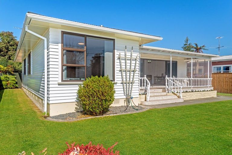 Photo of property in 54 Fergusson Drive, Te Hapara, Gisborne, 4010