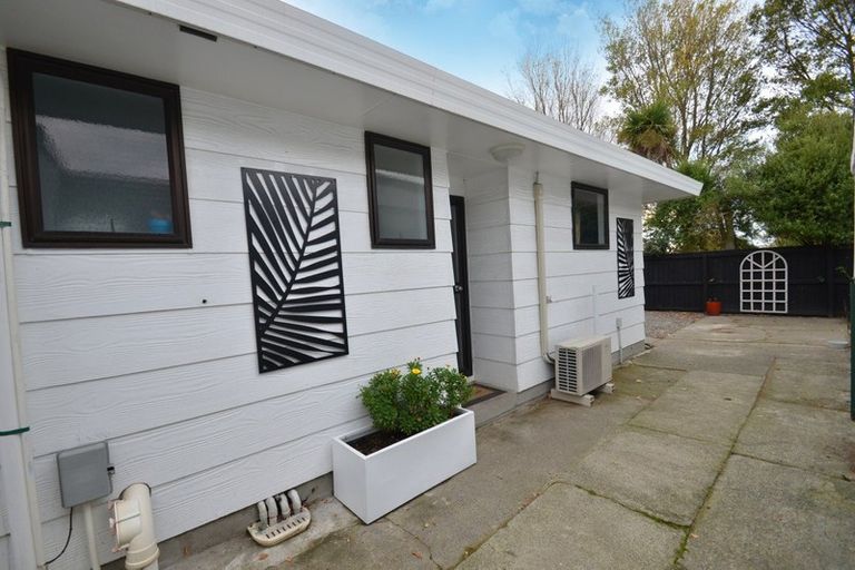 Photo of property in 2/33 Seymour Street, Hornby, Christchurch, 8042