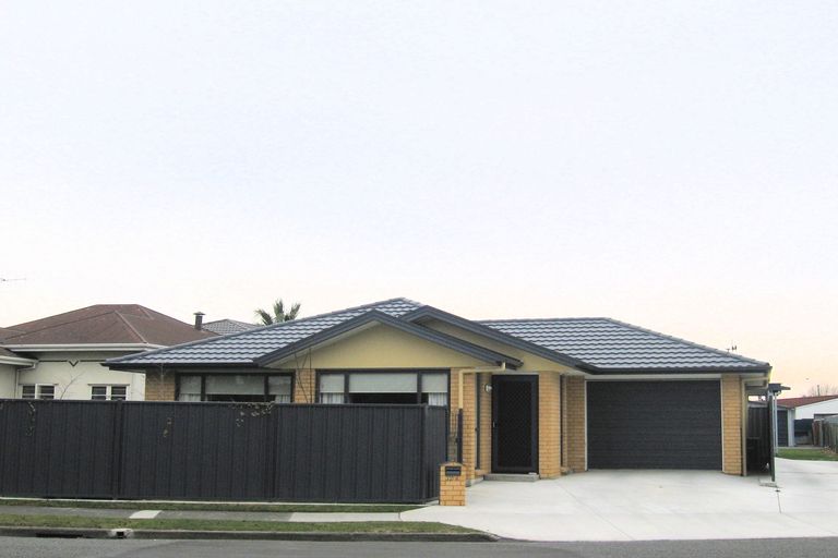Photo of property in 32 Guppy Road, Greenmeadows, Napier, 4112