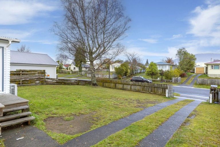 Photo of property in 20 Te Takinga Street, Turangi, 3334