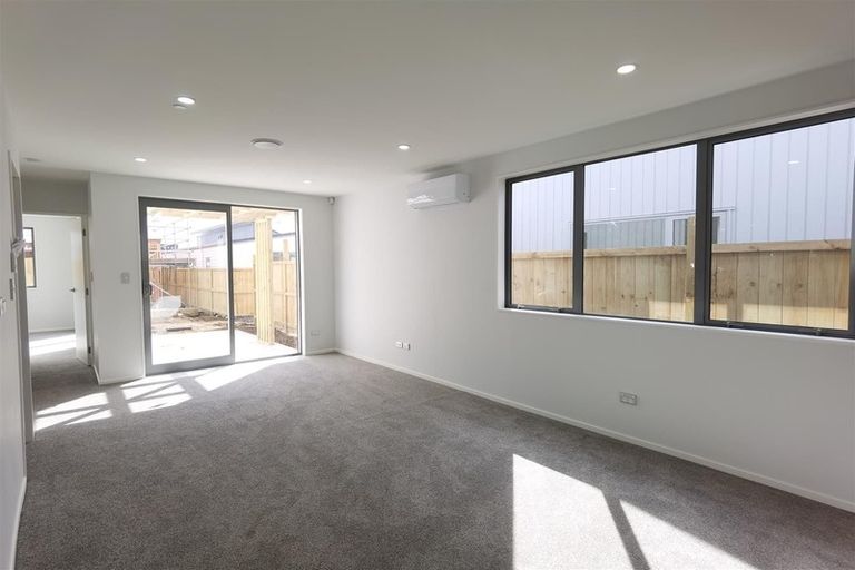 Photo of property in 27 Clayden Shuttleworth Street, Papakura, 2110