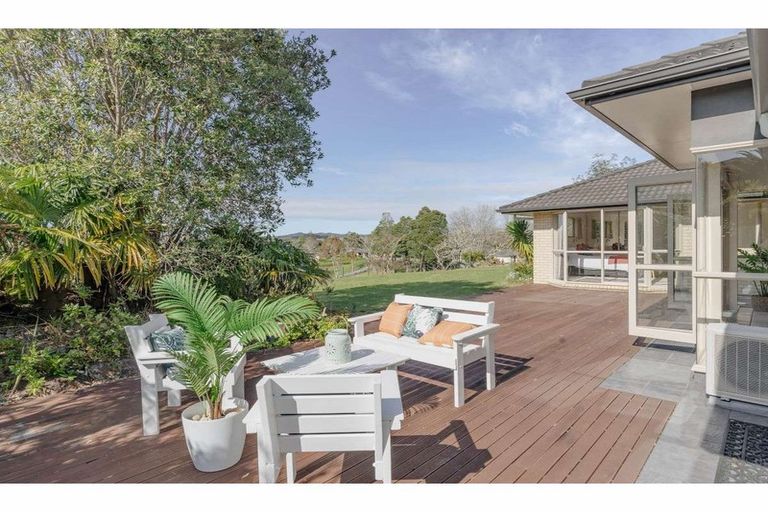 Photo of property in 2 Palm Drive, Kerikeri, 0294