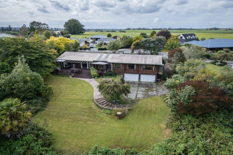 Photo of property in 10 Hillview Place, Pleasant Point, 7903