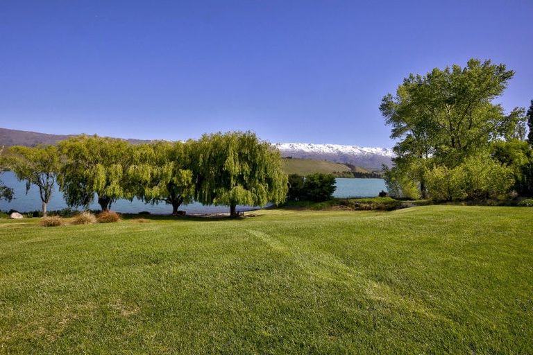 Photo of property in 485 Tarras-cromwell Road, Northburn, Cromwell, 9383