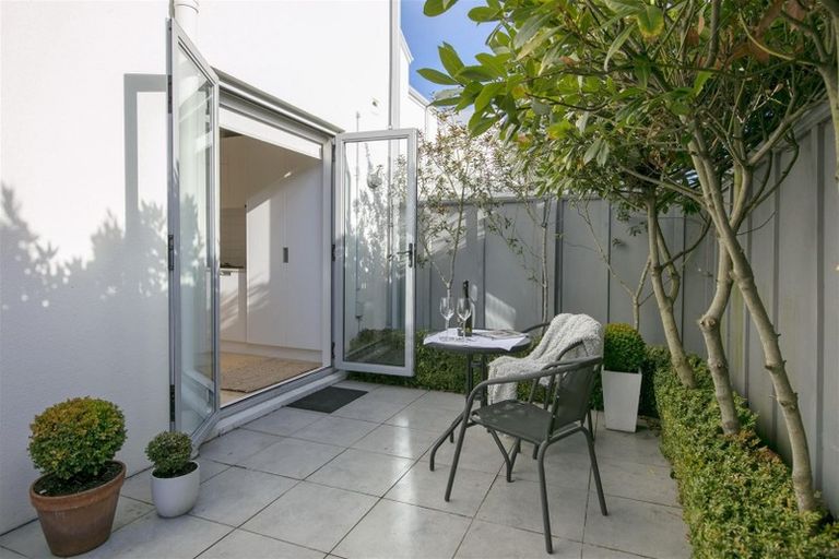 Photo of property in 105 Bishop Street, St Albans, Christchurch, 8014