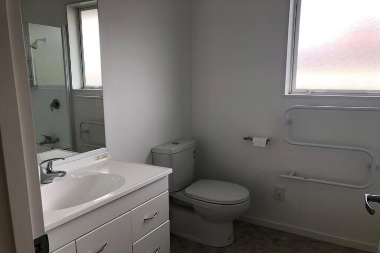 Photo of property in 3a Taiaroa Place, Southbridge, 7602