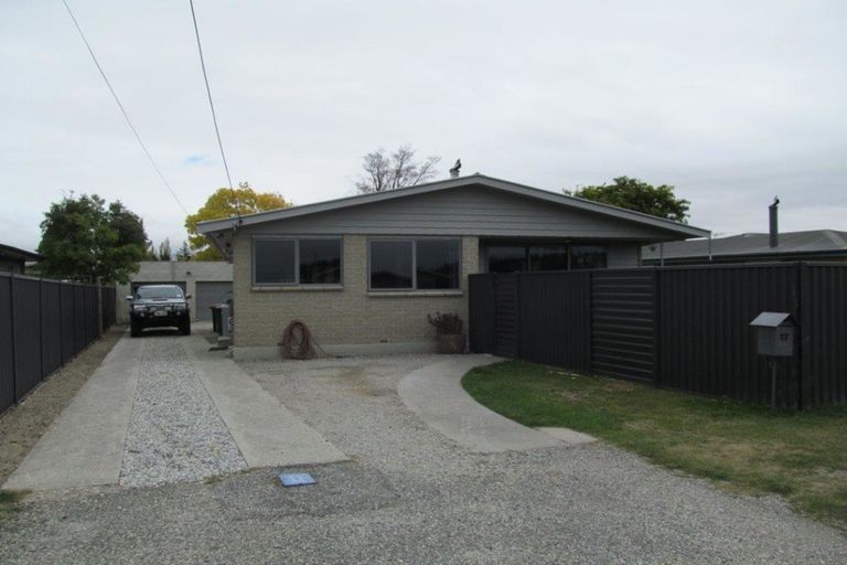 Photo of property in 17 Campbell Street, Alexandra, 9320