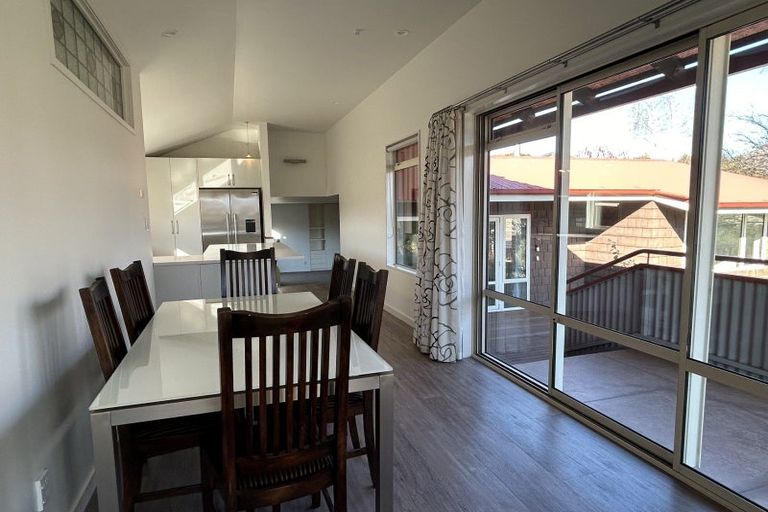 Photo of property in 70 Upton Street, Wanaka, 9305