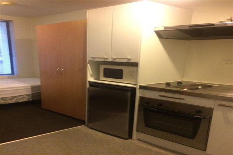 Photo of property in Orange Apartments/victoria Centr, 105/169 The Terrace, Wellington Central, Wellington, 6011