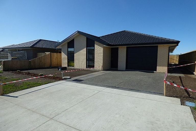 Photo of property in 4 Shrimpton Avenue, Woodend, 7610