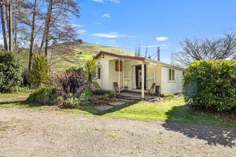 Photo of property in 1637 Dovedale Road, Thorpe, Wakefield, 7096