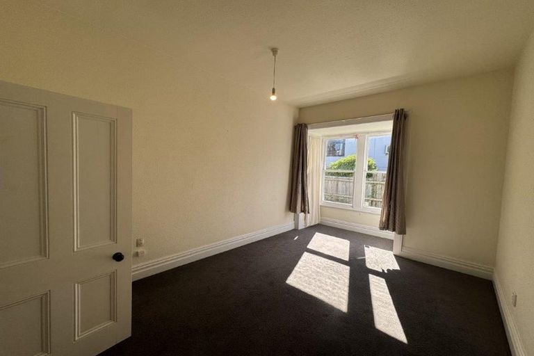 Photo of property in 134 Holly Road, St Albans, Christchurch, 8014