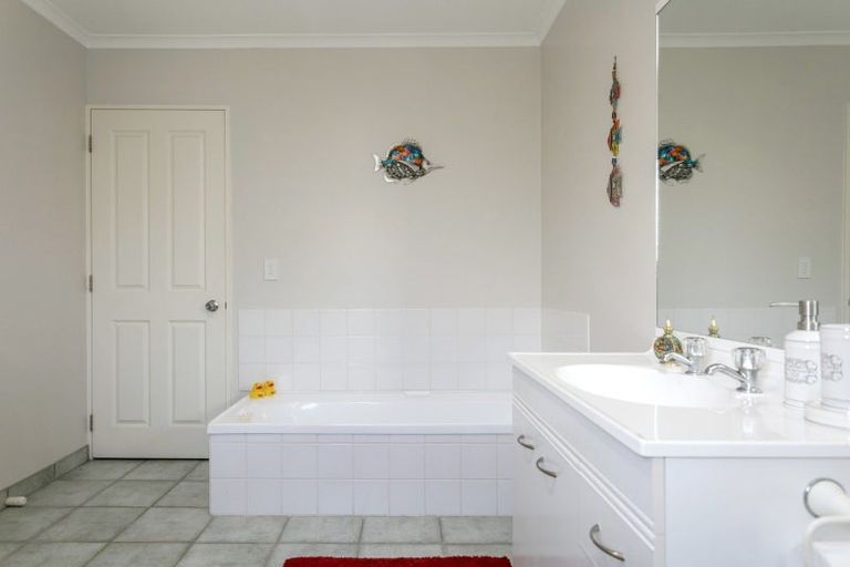 Photo of property in 1/70 Logan Avenue, Wharewaka, Taupo, 3330