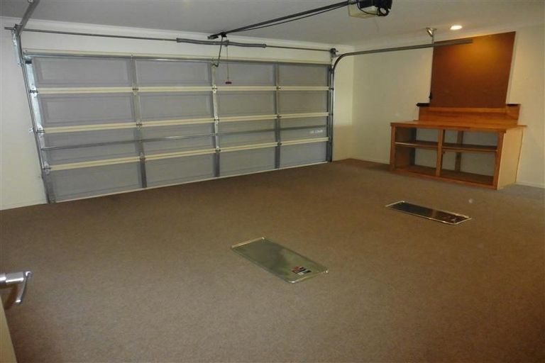 Photo of property in Parkvale Estate, 1232/5 Howard Street, Parkvale, Hastings, 4122