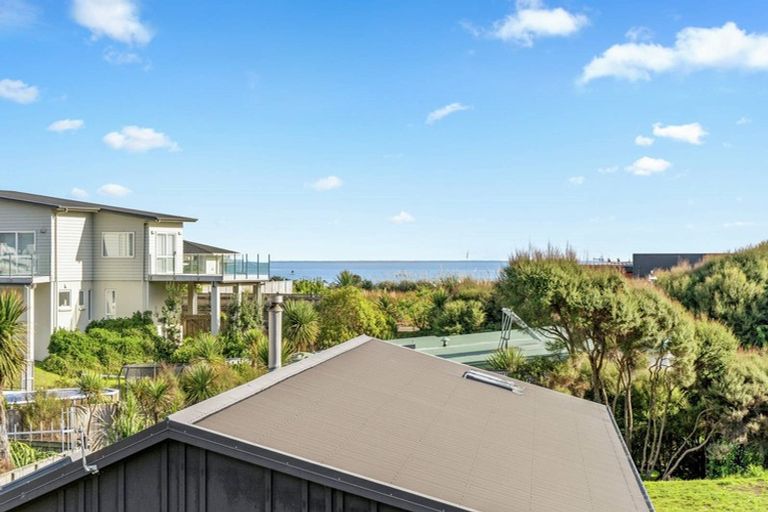 Photo of property in 276 Peka Peka Road, Peka Peka, Waikanae, 5391