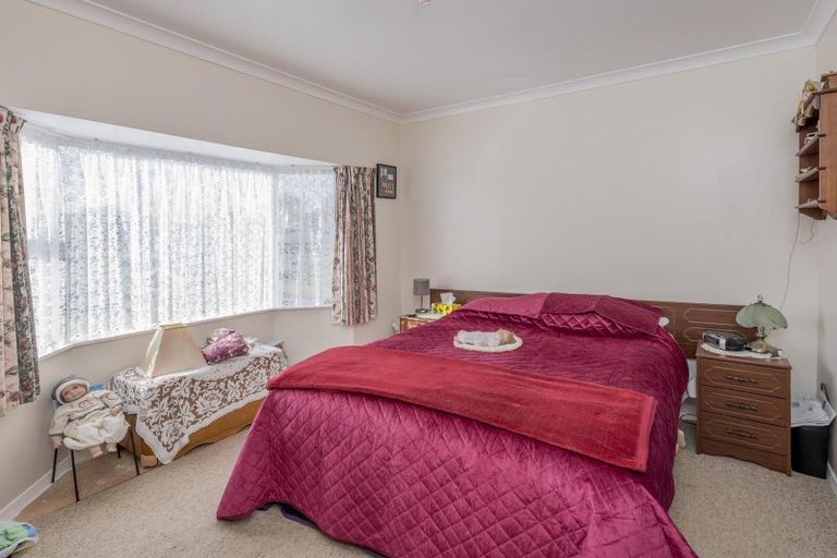 Photo of property in 9 Worcester Street, Levin, 5510