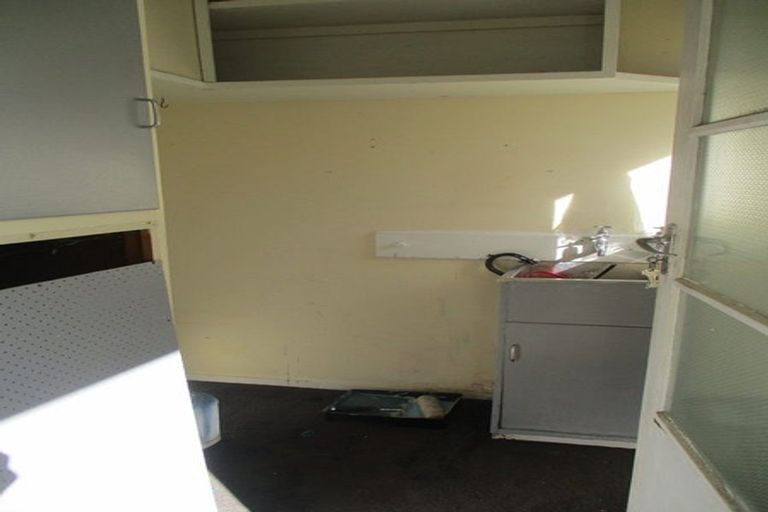 Photo of property in 76 Helena Street, Massey, Auckland, 0614