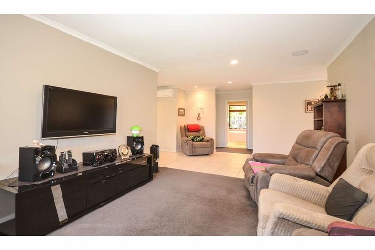 Photo of property in 24 Urutawa Drive, Kerikeri, 0230