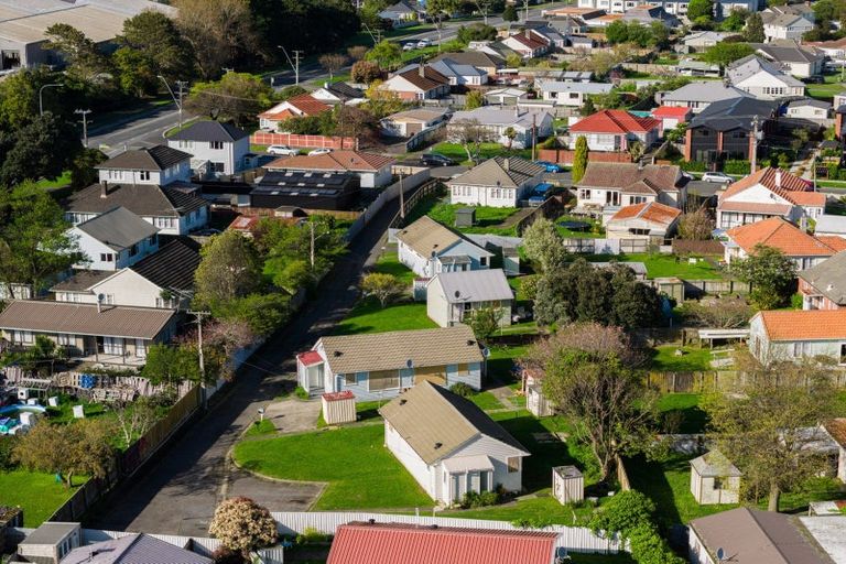 Photo of property in 2a Macky Street, Taita, Lower Hutt, 5011