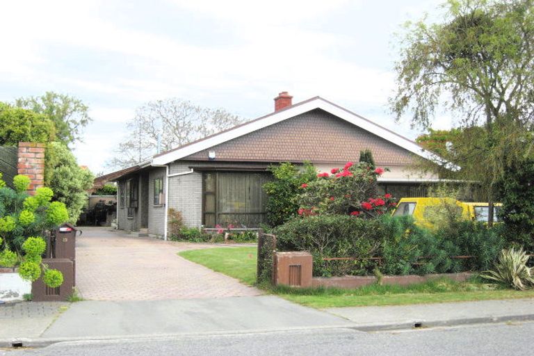Photo of property in 13 Walker Street, Kaiapoi, 7630