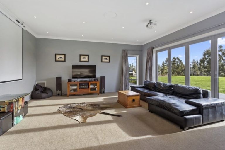 Photo of property in 643 Barkers Road, Loburn, Rangiora, 7472
