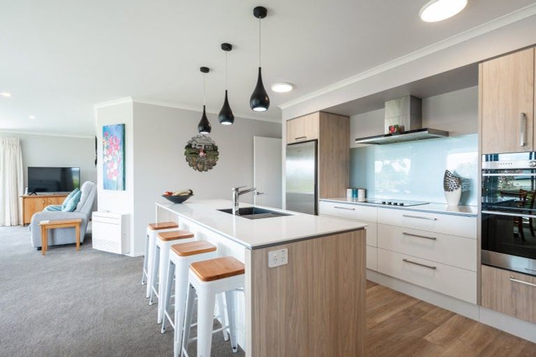 Photo of property in 11 Les Wakefield Road, Mapua, 7005